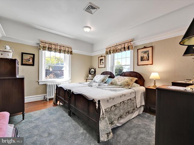 55 S GRANT ST, Manheim, PA 17545