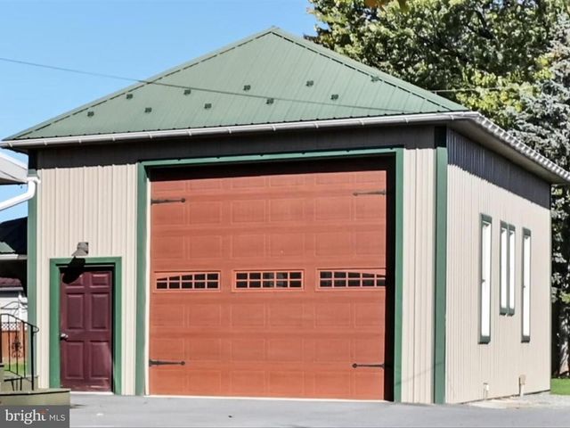 55 S GRANT ST, Manheim, PA 17545