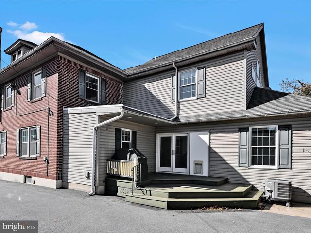 55 S GRANT ST, Manheim, PA 17545