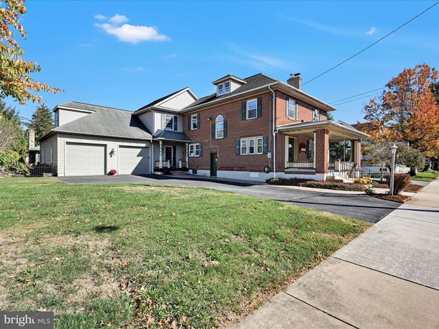 55 S GRANT ST, Manheim, PA 17545