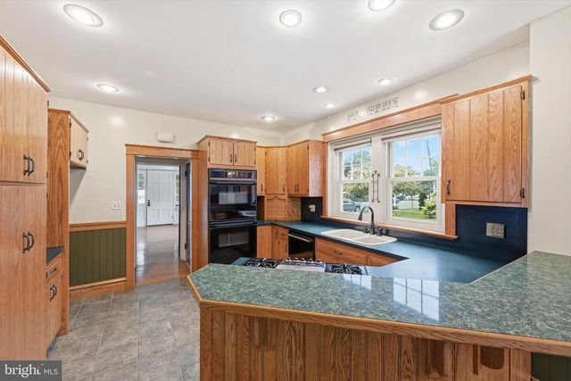 55 S GRANT ST, Manheim, PA 17545