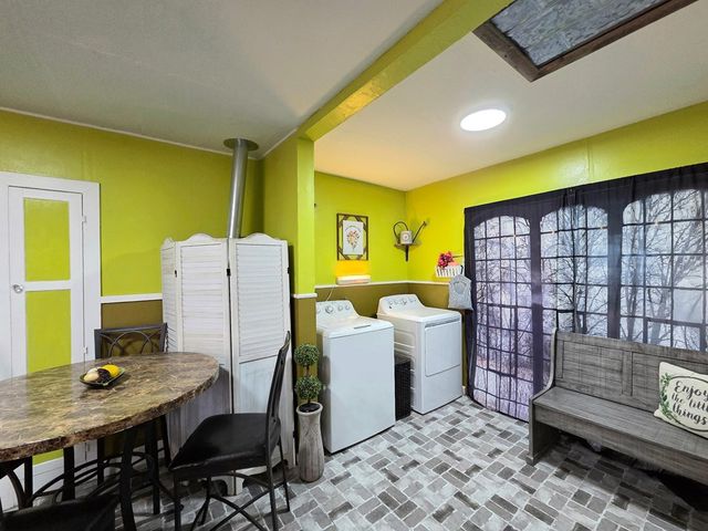 313 King St, Eden, TX 76837