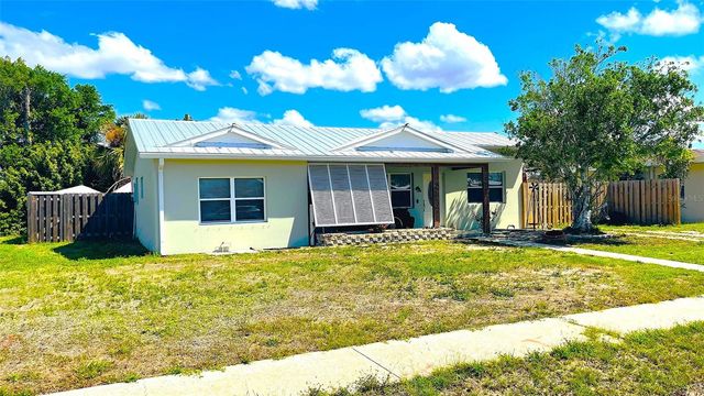 3420 WESTLUND TERRACE, Port Charlotte, FL 33952