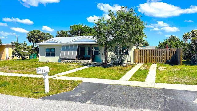 3420 WESTLUND TERRACE, Port Charlotte, FL 33952
