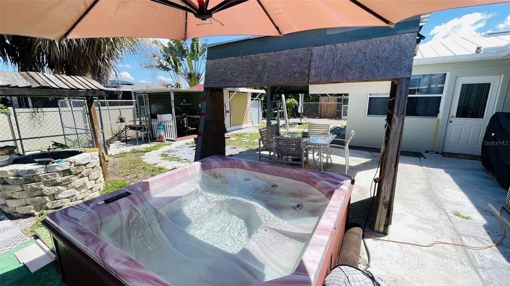 Image 36 of property listing at 3420 WESTLUND TERRACE, Port Charlotte, FL 33952