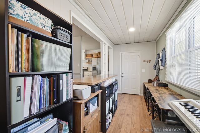 5729 E 28th Street, Tulsa, OK 74114