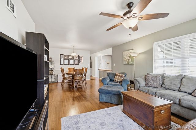 5729 E 28th Street, Tulsa, OK 74114