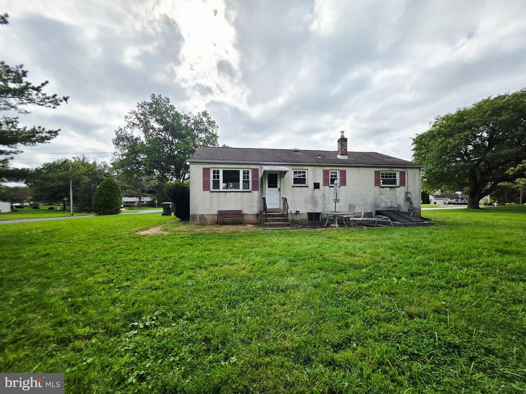 3207 MARKLE RD, Norristown, PA 19403 — photo 2