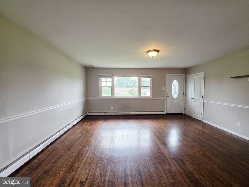 3207 MARKLE RD, Norristown, PA 19403 — photo 4
