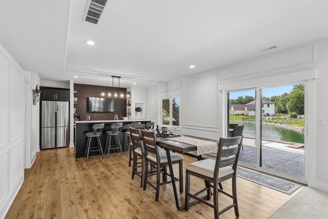 1025 Ford Lane, Waukee, IA 50263