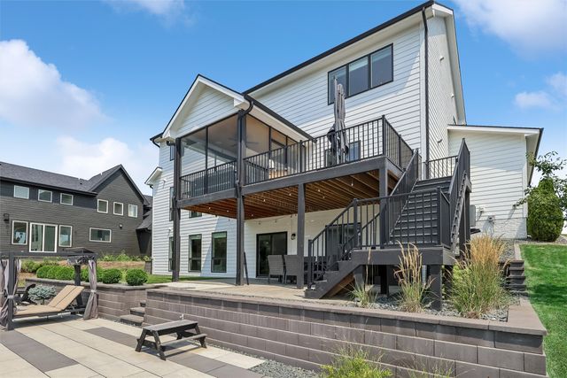 1025 Ford Lane, Waukee, IA 50263