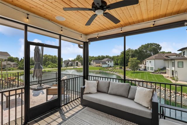 1025 Ford Lane, Waukee, IA 50263