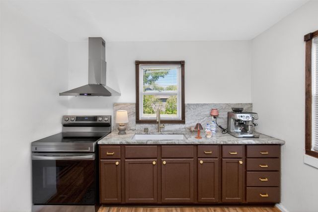 3626 Columbia Street, Des Moines, IA 50313