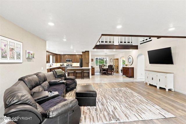 10101 Grover Circle, Anchorage, AK 99507