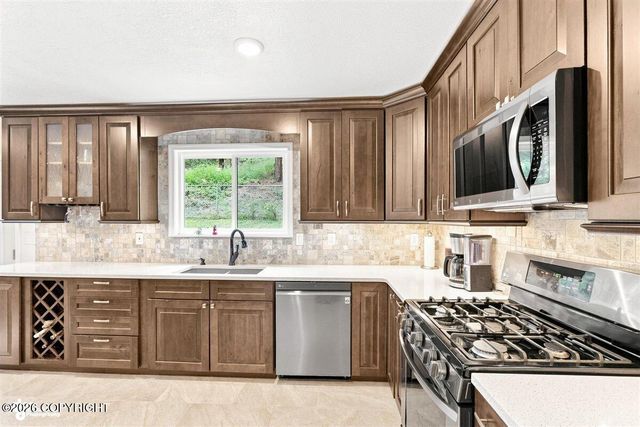 10101 Grover Circle, Anchorage, AK 99507