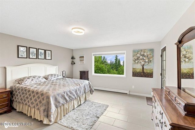 10101 Grover Circle, Anchorage, AK 99507