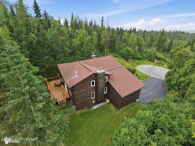 10101 Grover Circle, Anchorage, AK 99507