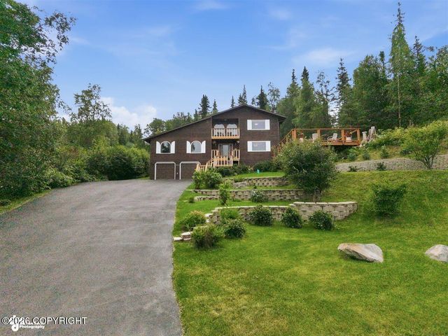 10101 Grover Circle, Anchorage, AK 99507