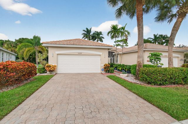 10644 Royal Caribbean Circle, Boynton Beach, FL 33437
