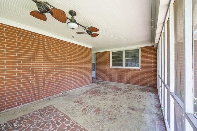 3015 Carey Road, Kinston, NC 28504