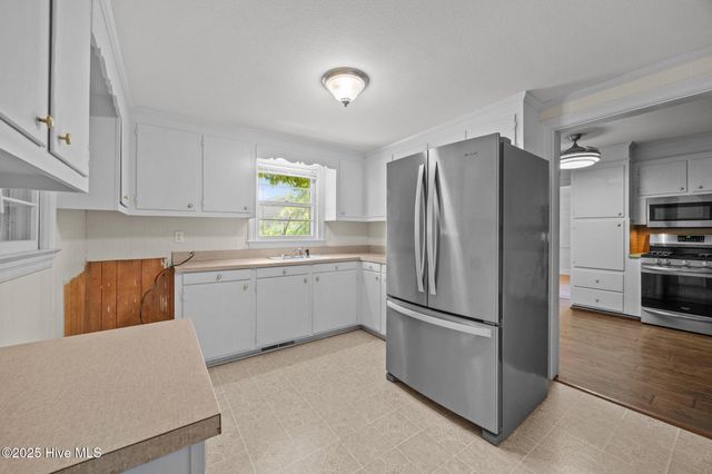 3015 Carey Road, Kinston, NC 28504