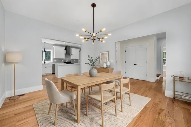 374 Brandy Brow Rd, Haverhill, MA 01830