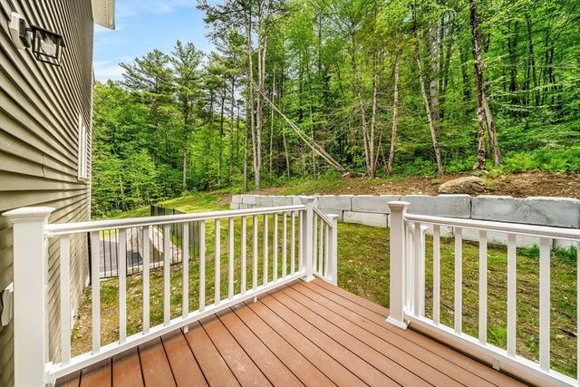 374 Brandy Brow Rd, Haverhill, MA 01830