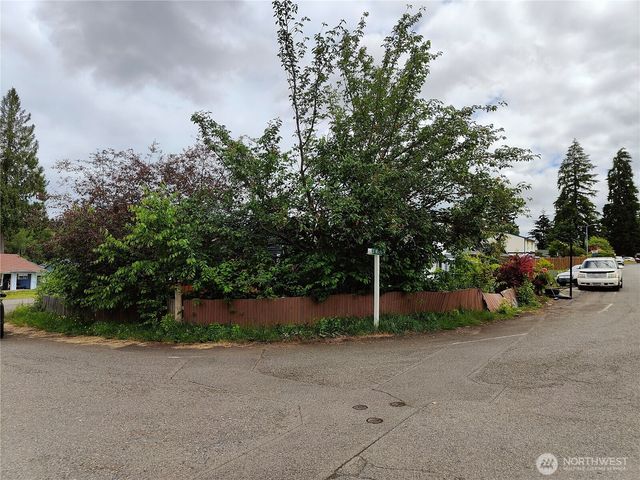 203 St. Helens Way, Winlock, WA 98596