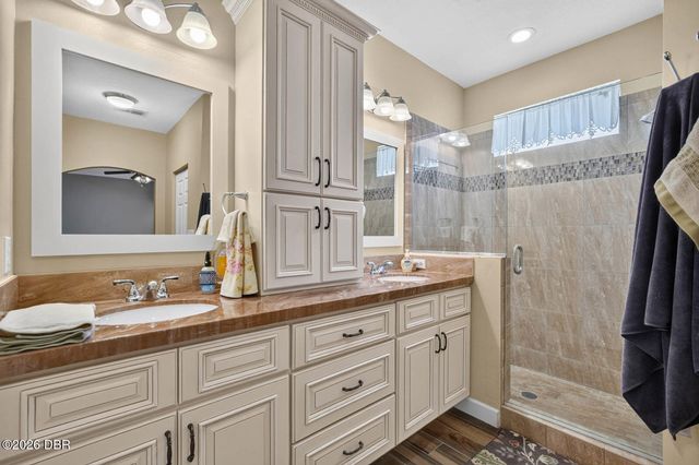239 W Tarrington Drive, Deland, FL 32724