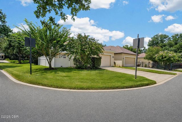 239 W Tarrington Drive, Deland, FL 32724