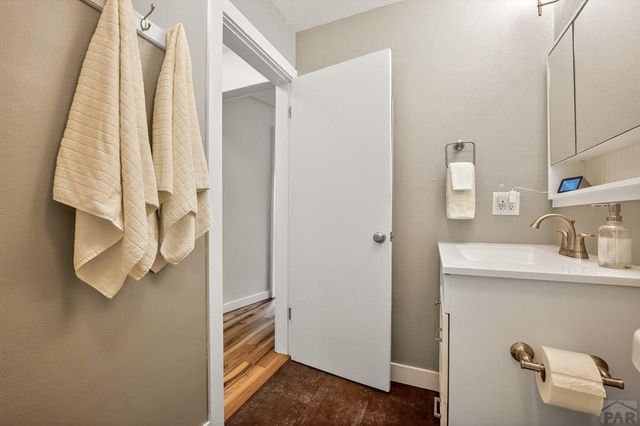 822 Brown Ave, Pueblo, CO 81004