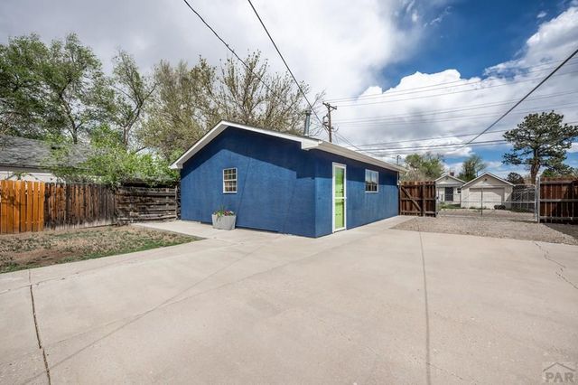 822 Brown Ave, Pueblo, CO 81004