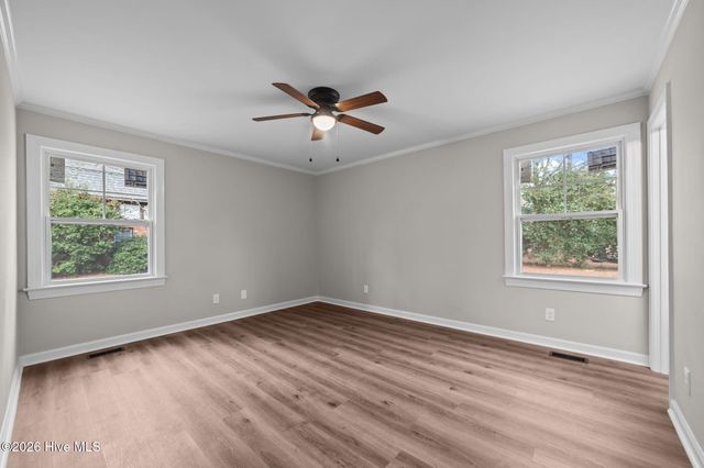 3206 Ellsworth Drive, Greenville, NC 27834