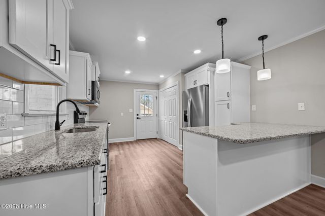 3206 Ellsworth Drive, Greenville, NC 27834