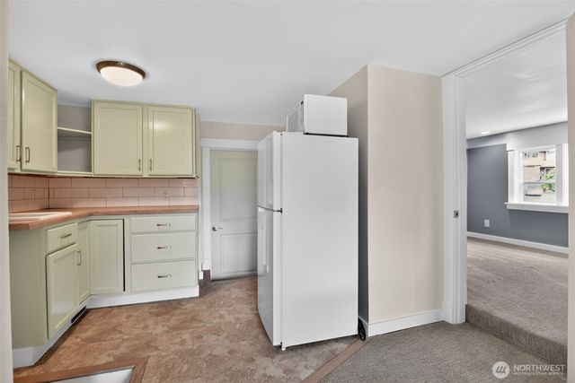 1016 49th Place SW, Everett, WA 98203