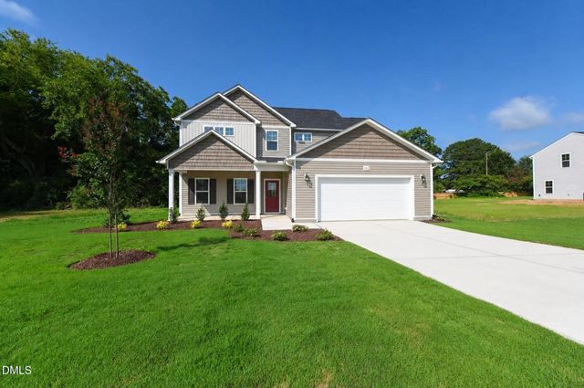 202 Baxley Drive, Dunn, NC 28334