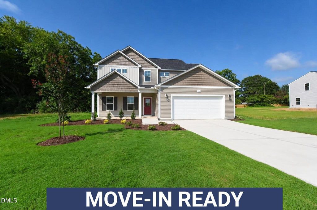 202 Baxley Drive, Dunn, NC 28334