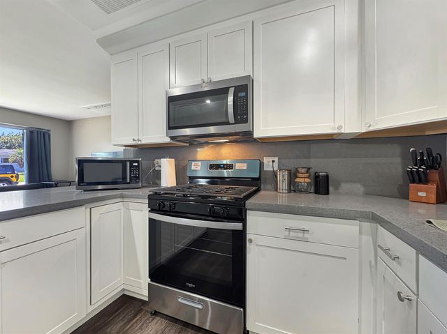 6751 Cody Street, Hollywood, FL 33024
