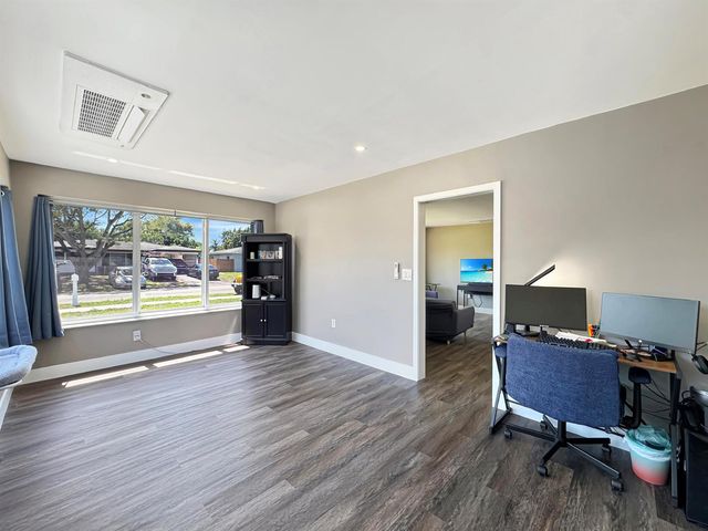 6751 Cody Street, Hollywood, FL 33024