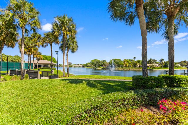 7730 Newport Lane, Parkland, FL 33067