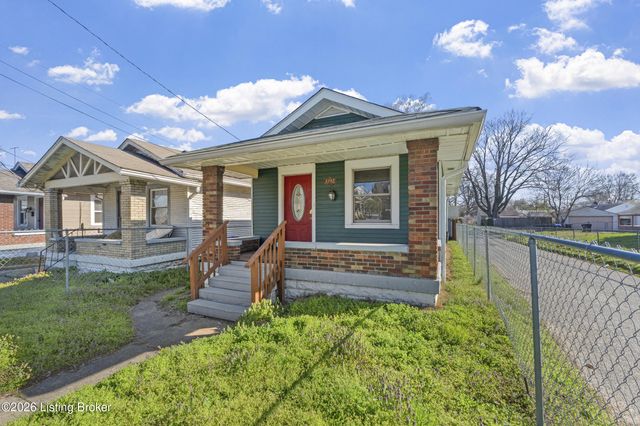 2105 Bradley Ave, Louisville, KY 40217
