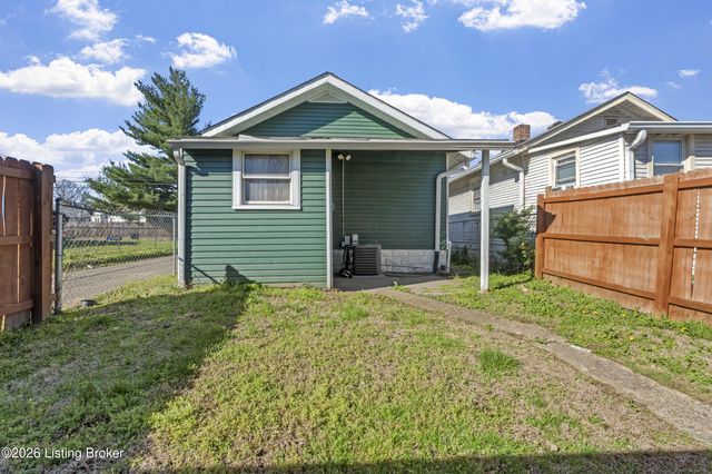 2105 Bradley Ave, Louisville, KY 40217