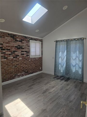 10031 San Antonio, South Gate, CA 90280