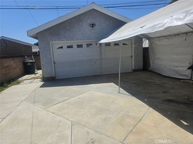 10031 San Antonio, South Gate, CA 90280