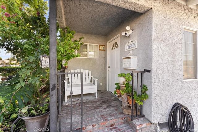 10031 San Antonio, South Gate, CA 90280