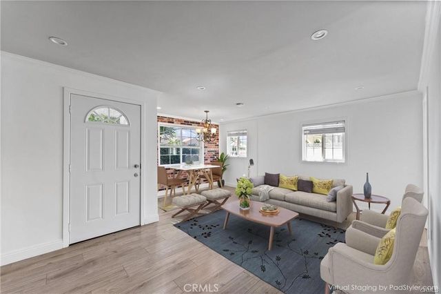10031 San Antonio, South Gate, CA 90280