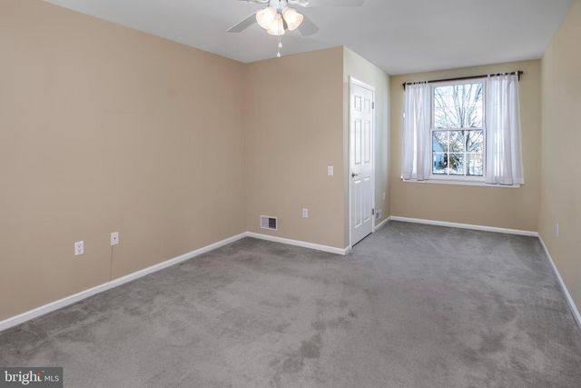 24 PIZZULLO RD, Hamilton, NJ 08690