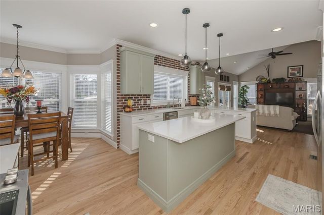 422 Blackwolf Run Drive, Wildwood, MO 63040