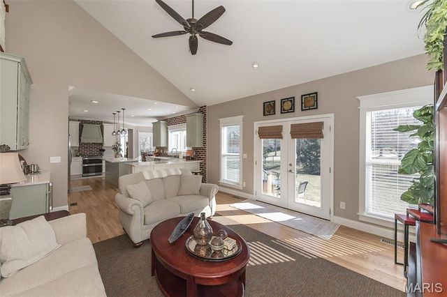 422 Blackwolf Run Drive, Wildwood, MO 63040