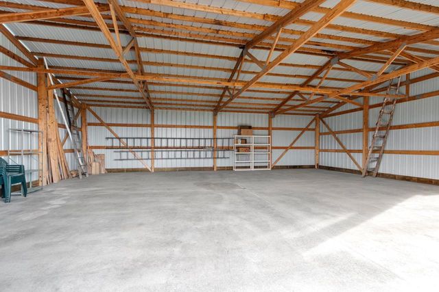 N3075 COUNTY RD C, Pulaski, WI 54162